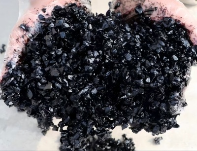 久治沥青冷补料（沥青砂）的优势特点与施工流程解析