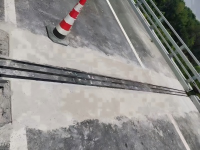 久治伸缩缝更换后浇筑材料快速结构修补料速砼的产品特点及施工流程​